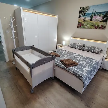 дени хоум Appartement *
